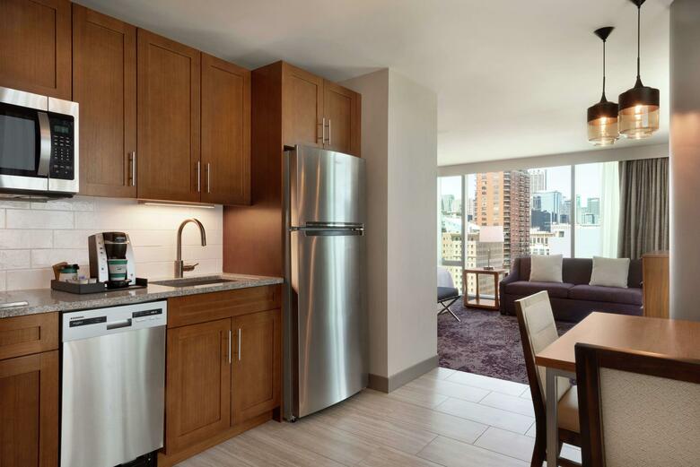 Hotel Homewood Suites By Hilton Chicago Downtown South Loop