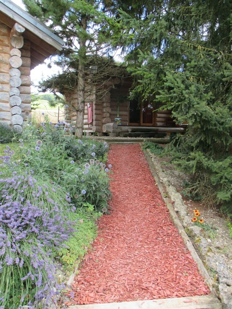 Hotel La Colline Aux Fustes