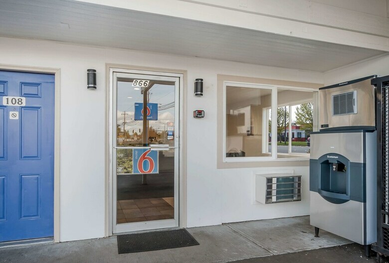 Motel 6 Burlington, Wa