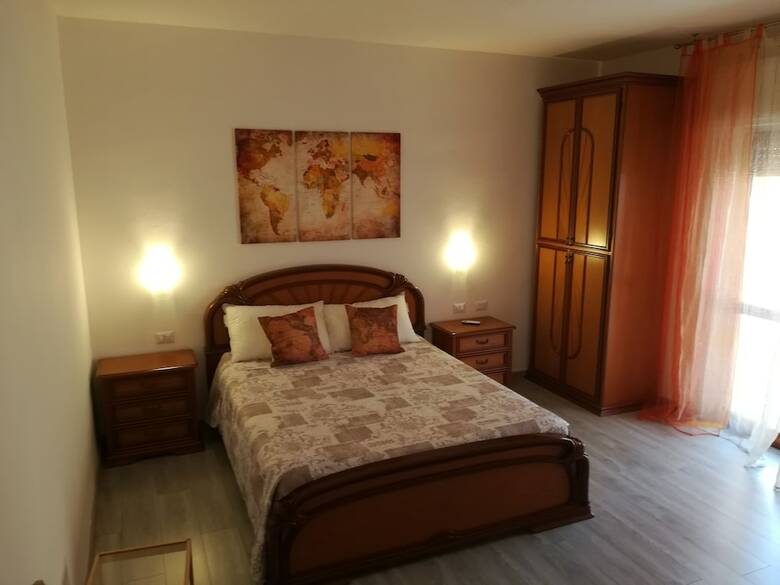 Hotel Leol� Guesthouse And Breakfast
