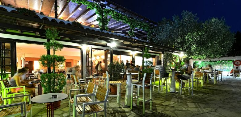 Philoxenia Hotel