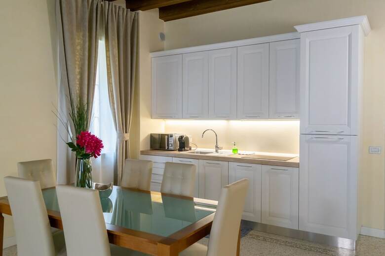 Juliet House Luxury Apartments