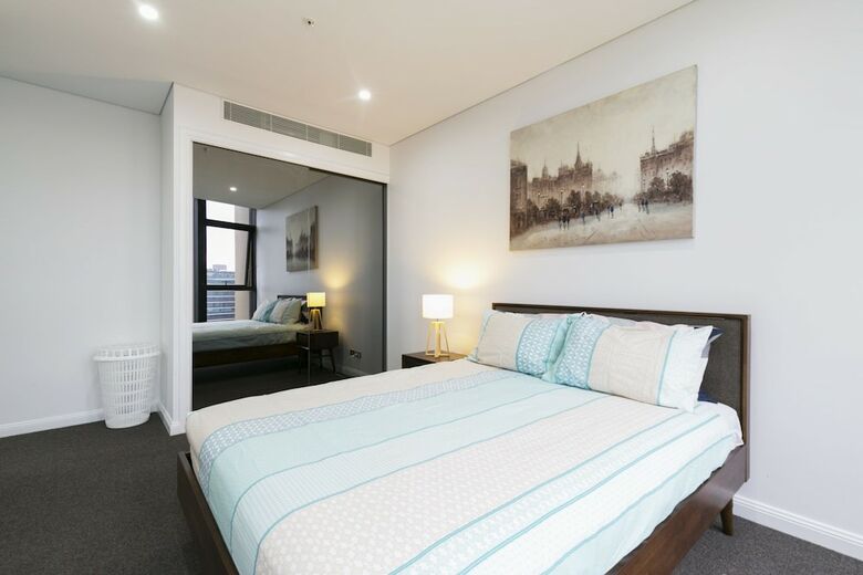 Apartamentos High-end Riverside Home