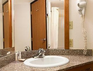 Hotel Quality Inn And Suites Downtown