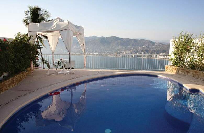 Hotel Las Brisas