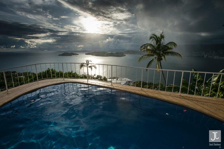 Hotel Las Brisas