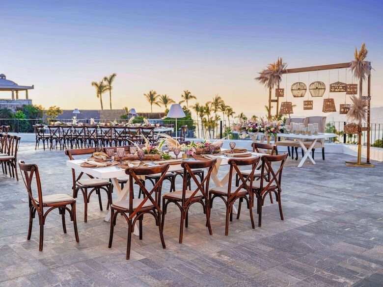 Hotel Las Brisas