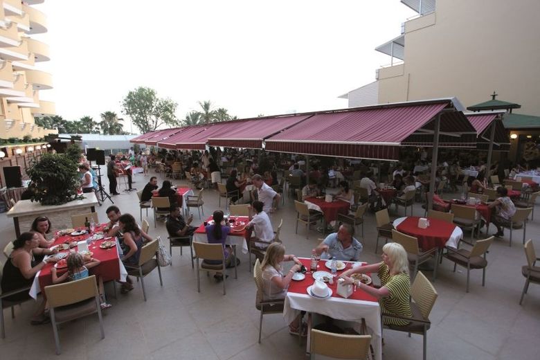 Hotel Beach Club Doganay