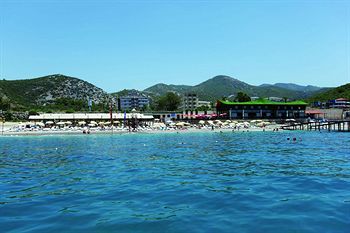 Hotel Beach Club Doganay