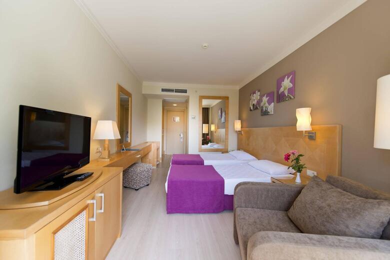 Hotel Aska Buket