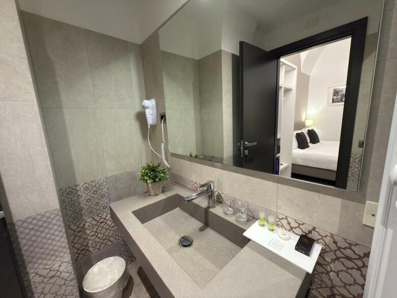 Hotel Etnea 454   Catania Luxury Rooms
