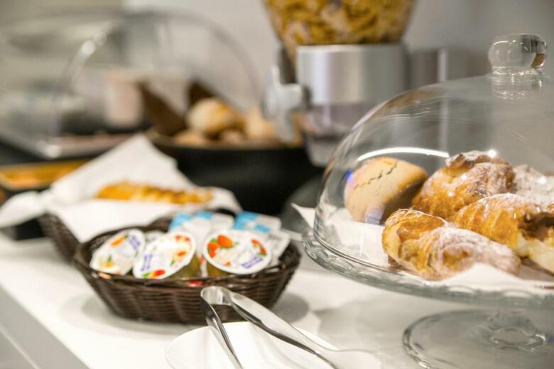 Hotel Etnea 454   Catania Luxury Rooms