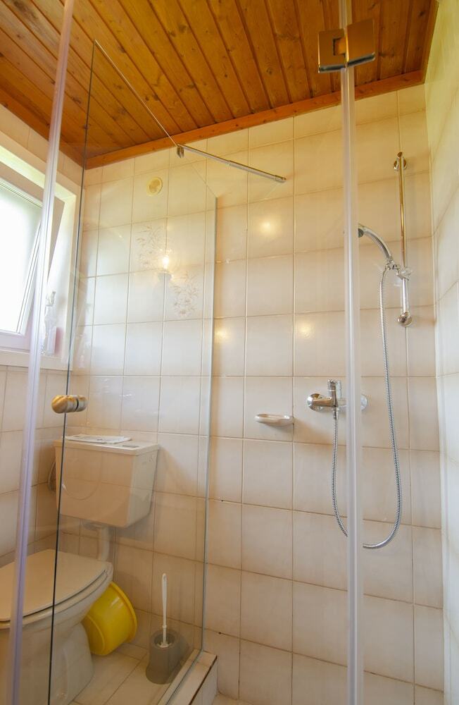 Hotel Apartments & Rooms Banich