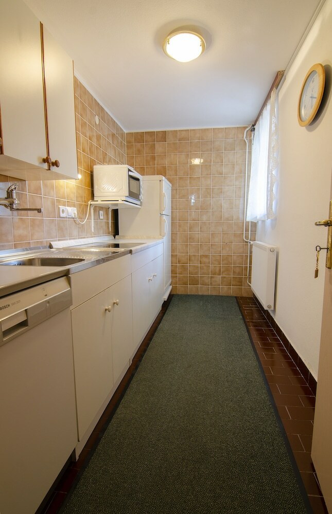 Hotel Apartments & Rooms Banich