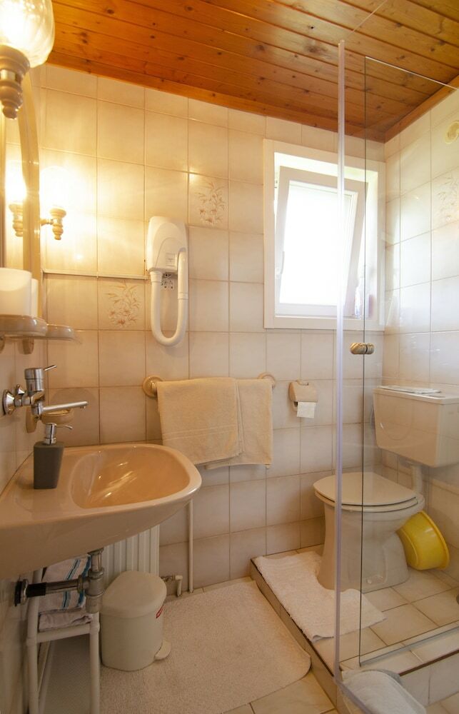 Hotel Apartments & Rooms Banich