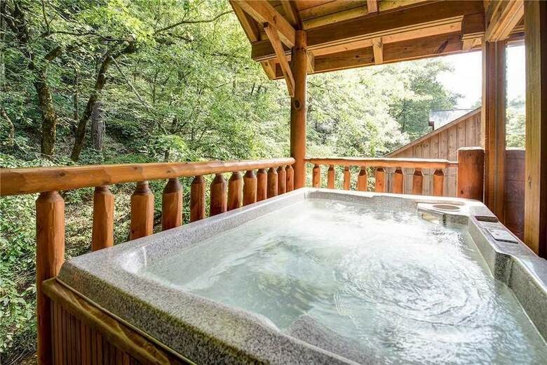 Creekside Romance - One Bedroom Cabin