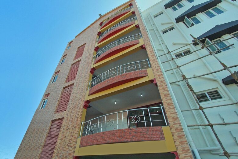 Hotel Oyo 23672 Annai Residency