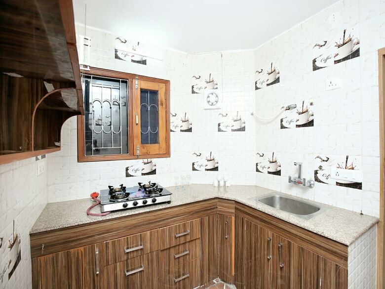 Apartamentos Oyo 15254 Home Scenic Studio Barog