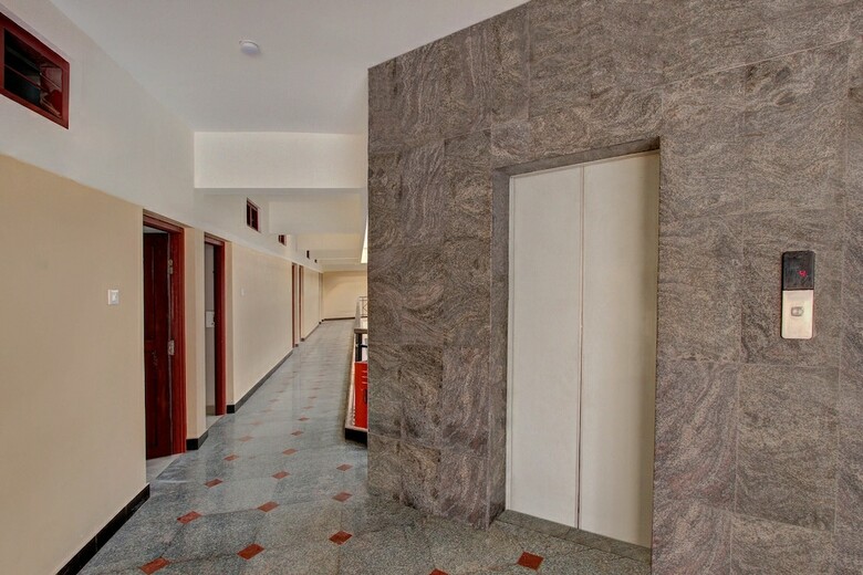 Hotel Oyo 24301 Century Park