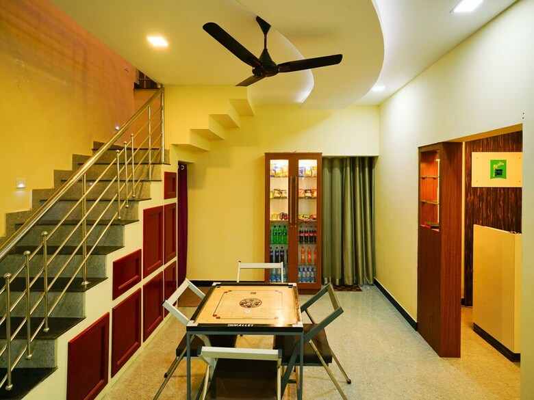 Apartamentos Oyo 16630 Home Cocoa Tree Residency
