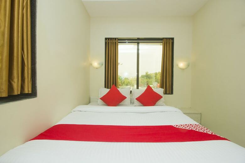 Oyo 18610 Hotel Parivar Garden