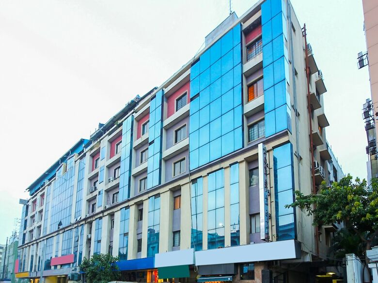 Hotel Oyo 18926 Tourist Krishna Inn