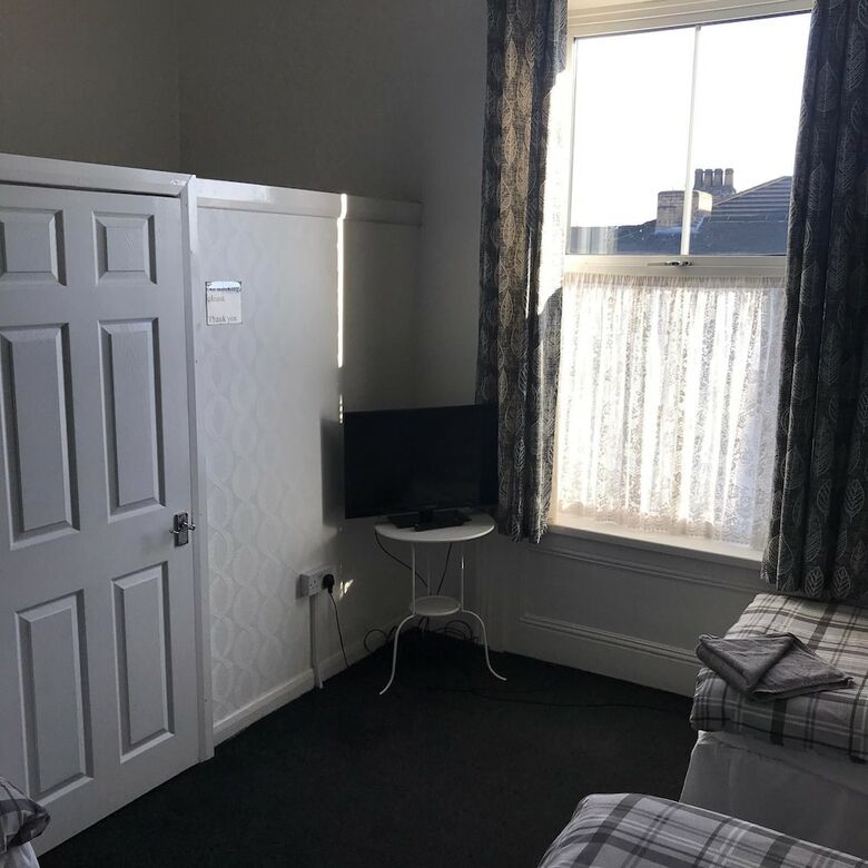 Marlborough Hotel