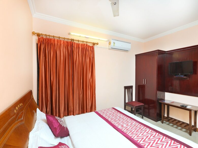 Hotel Oyo 14356 Dreams Manor