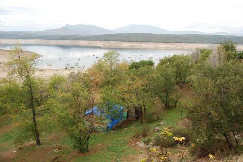 Camping De Cervera De Buitrago