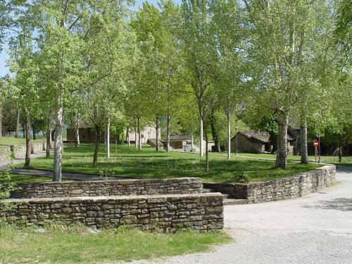 Centro De Vacaciones Morillo De Tou