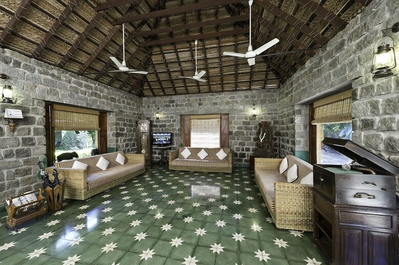 Hotel Sparsa Thiruvannamalai