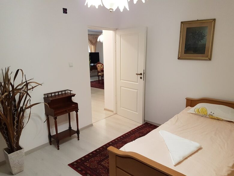 Apartamentos Rent Holding