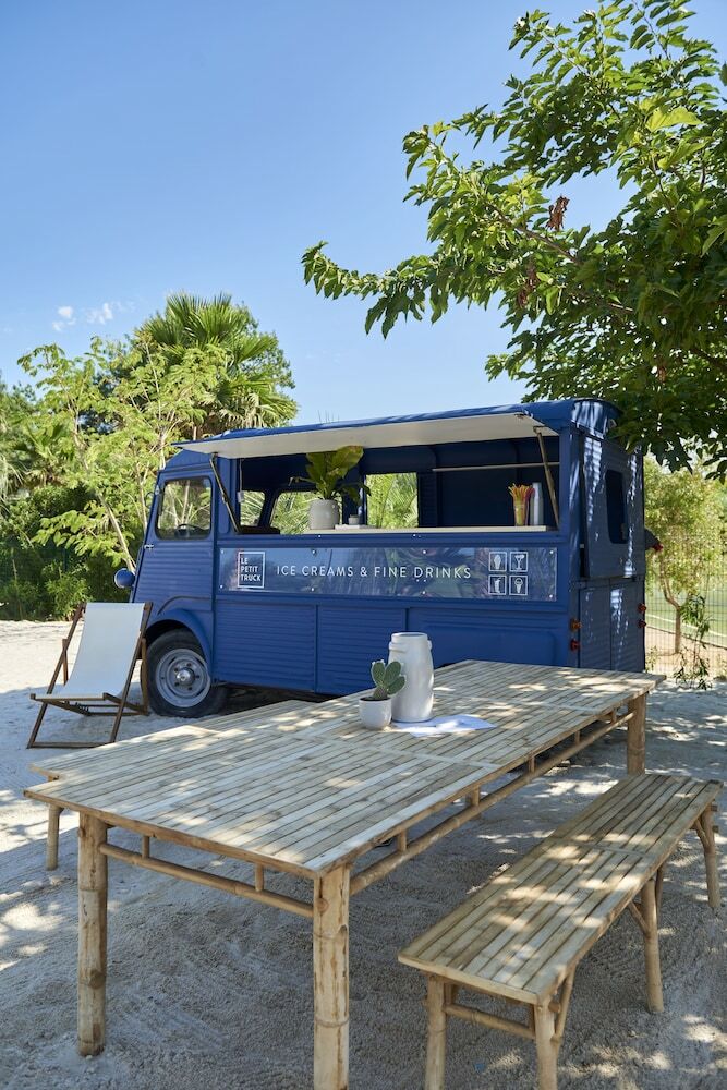 Les Prairies de La Mer Home From Home Campsite