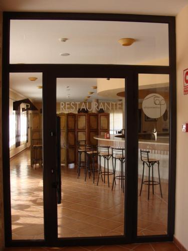 Apartamentos El Port�n De La Sierra