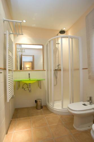 Apartamentos El Port�n De La Sierra
