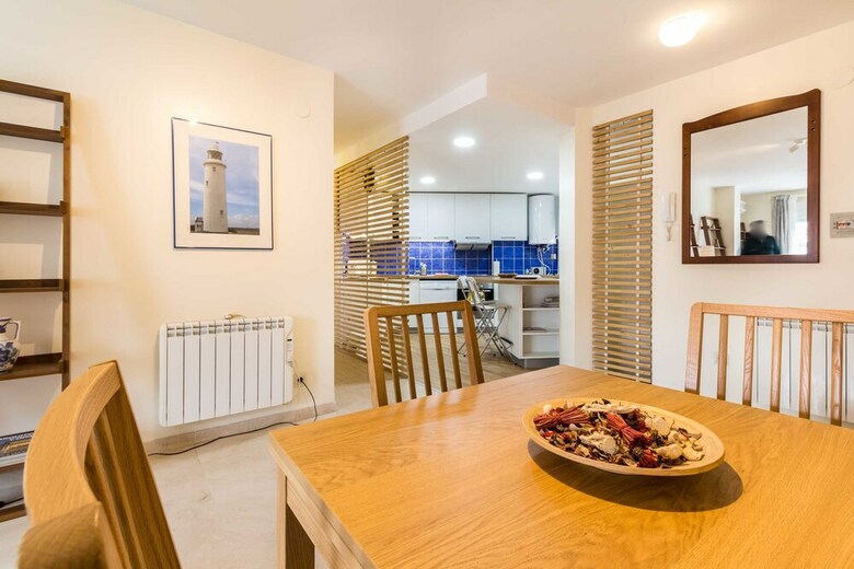Apartamentos Paseo Del Sal�n