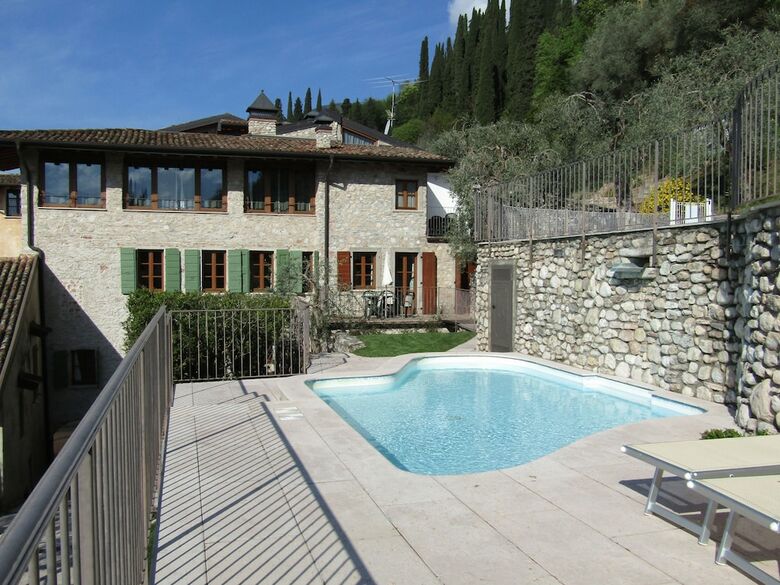 Apartamento Borgo Alba Chiara