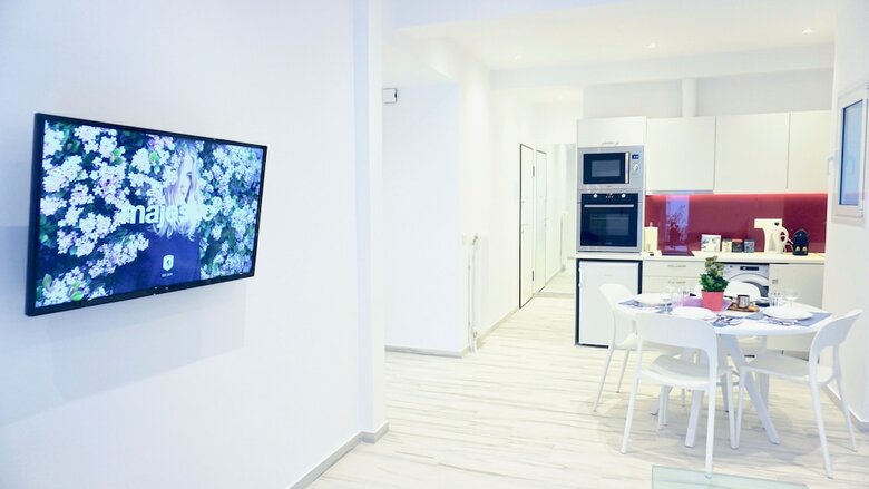 Apartamentos Central Bright Apt In Athens Near Metro