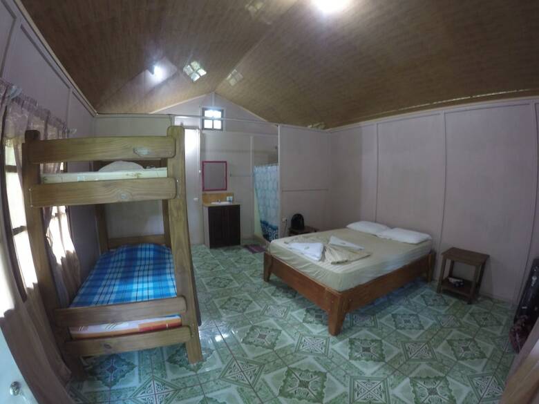 Bed & Breakfast Jonny's Cabins Drake Day