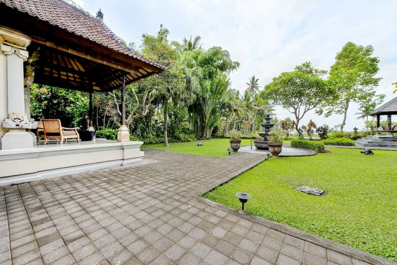 Villa Cemadik