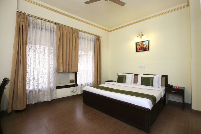 Hotel Oyo 139 Hanh Long