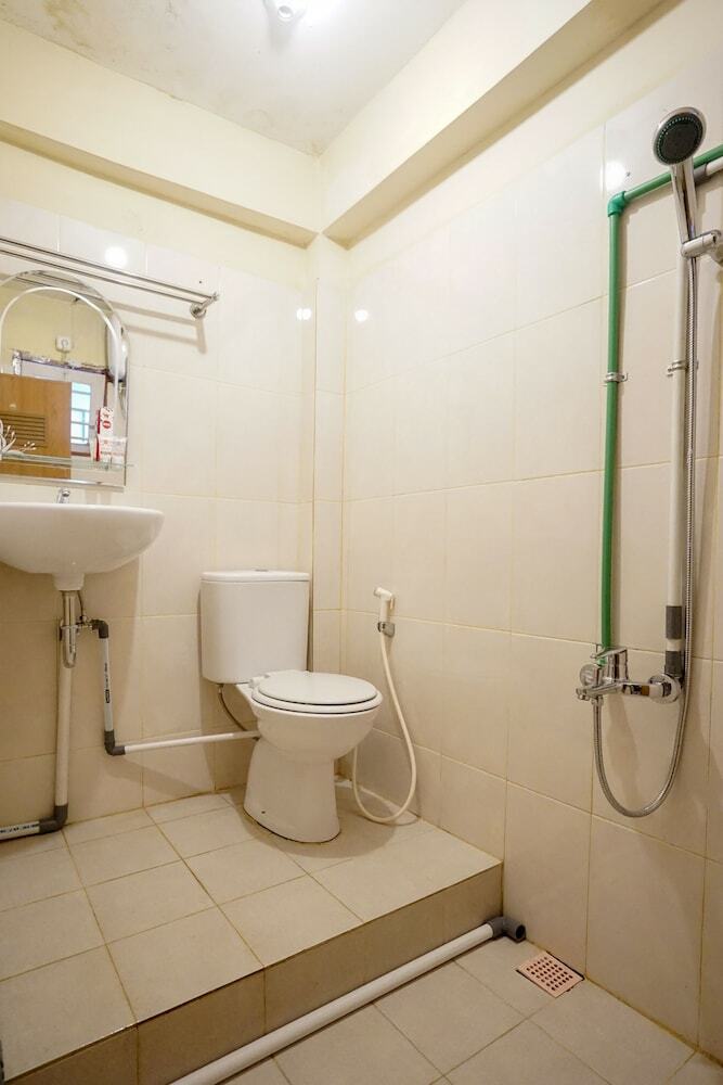 Hostal Oyo 341 Al Barokah