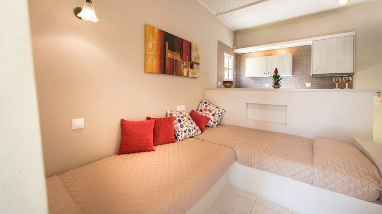 Hotel Aeolos Boutique Resort And Suites
