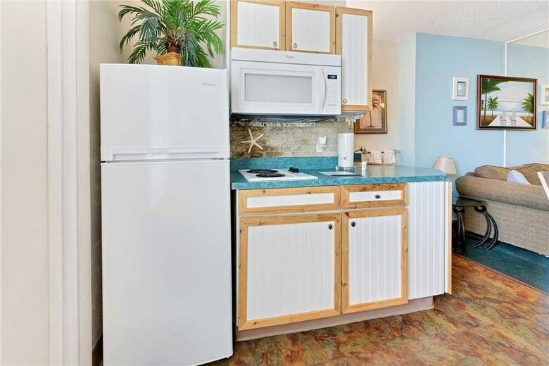 Ocean Jewel 408 - One Bedroom Condo
