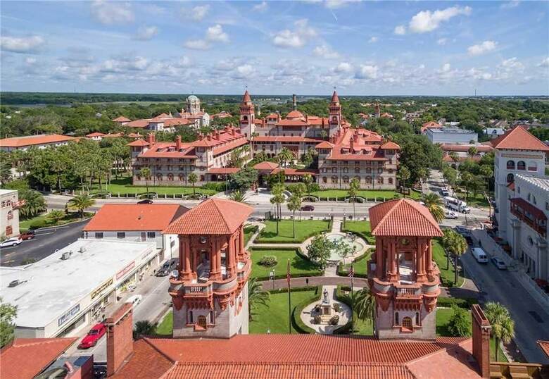 Captains Quarters 218 - Two Bedroom Condo