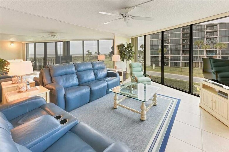 Captains Quarters 218 - Two Bedroom Condo