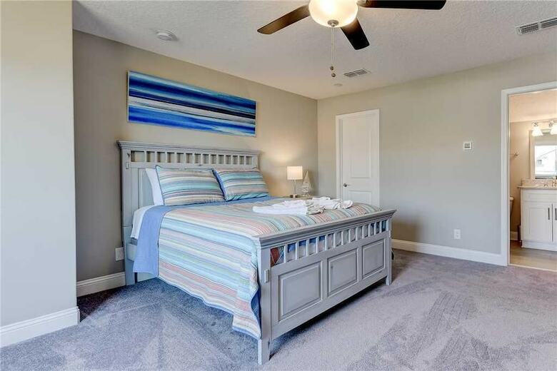 Beachykeen - Four Bedroom Home