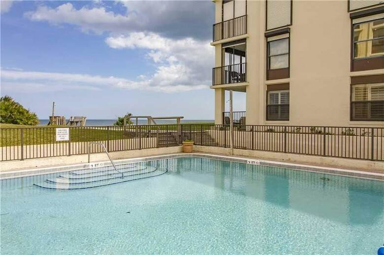 Sand Dollar II 207 - Three Bedroom Condo