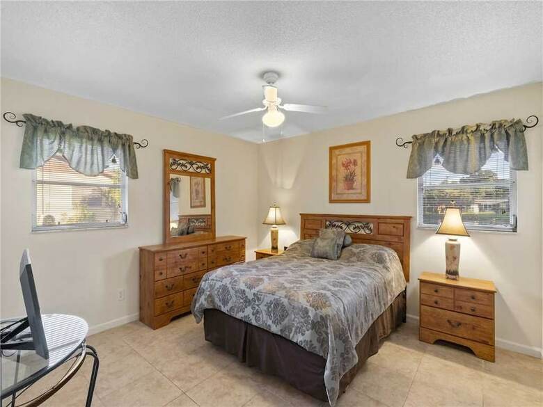 Venice Avalon Home - Three Bedroom Home