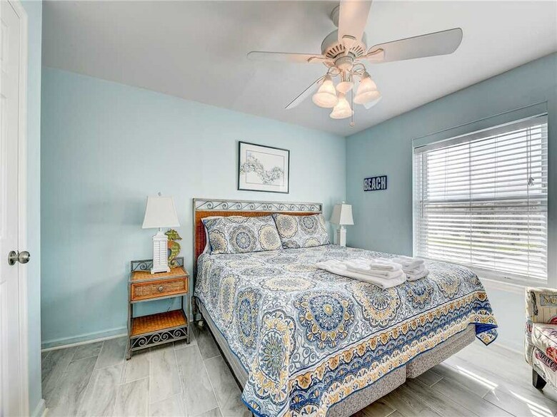 The Cali House - Four Bedroom Home